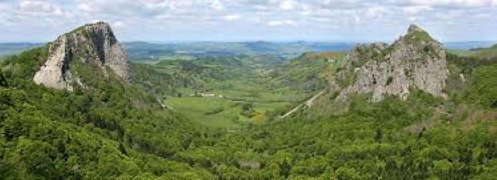 Lilas, Gite Saint Antoine, Orcival, Entre Sancy Et Volcans. Exteriör bild